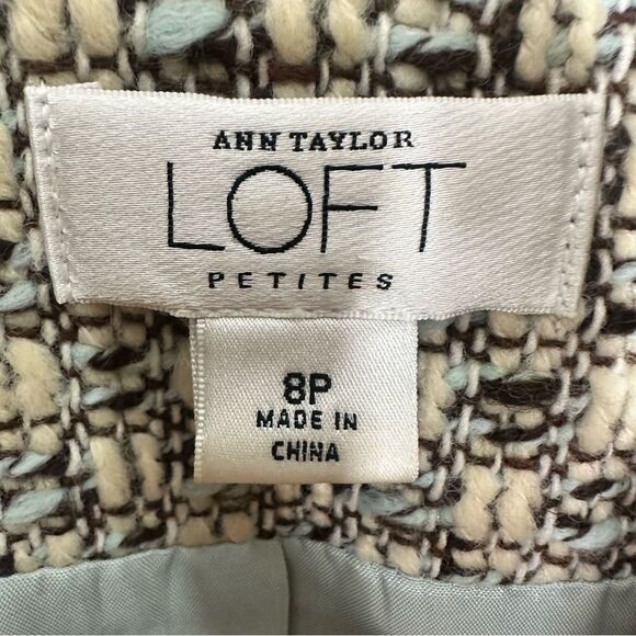 Loft size 8 petite blazer - Picture 3 of 5